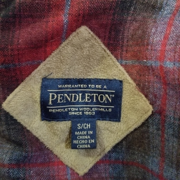 Pendleton Cranberry Wine Cozy Soft Fuzzy Teddy Bear Zip Sweatshirt Small - Picture 7 of 8